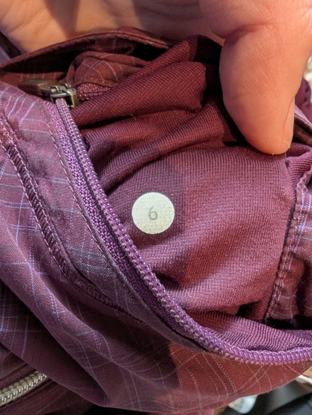 Lululemon Run: Hustle Jacket - Picture 3 of 9